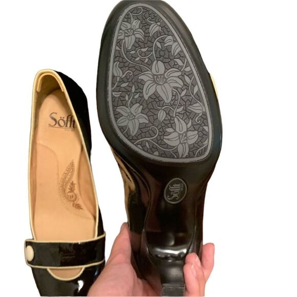 Söfft black heels with cute button detail‎ - Picture 6 of 9